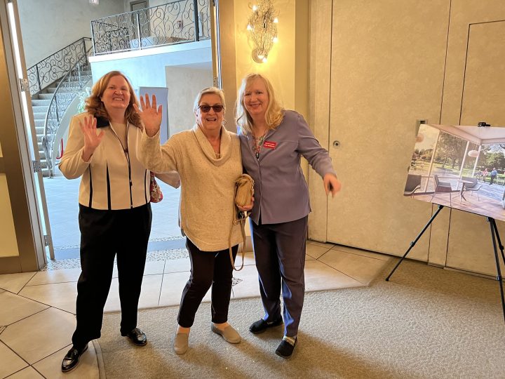 IMG_9086-Aux-Lunch-Eliz-Inge-Linda