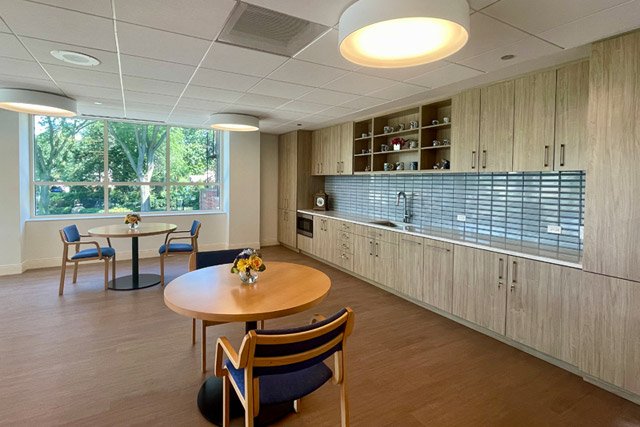 Healthcare, Skilled Nursing Dining Room
